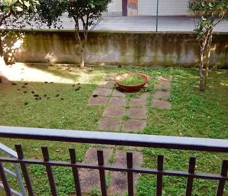 S135 Meraviglioso Quadrilocale Con Giardino 시롤로